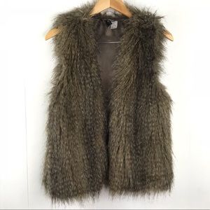 Brown striped faux fur vest L (10) w pockets